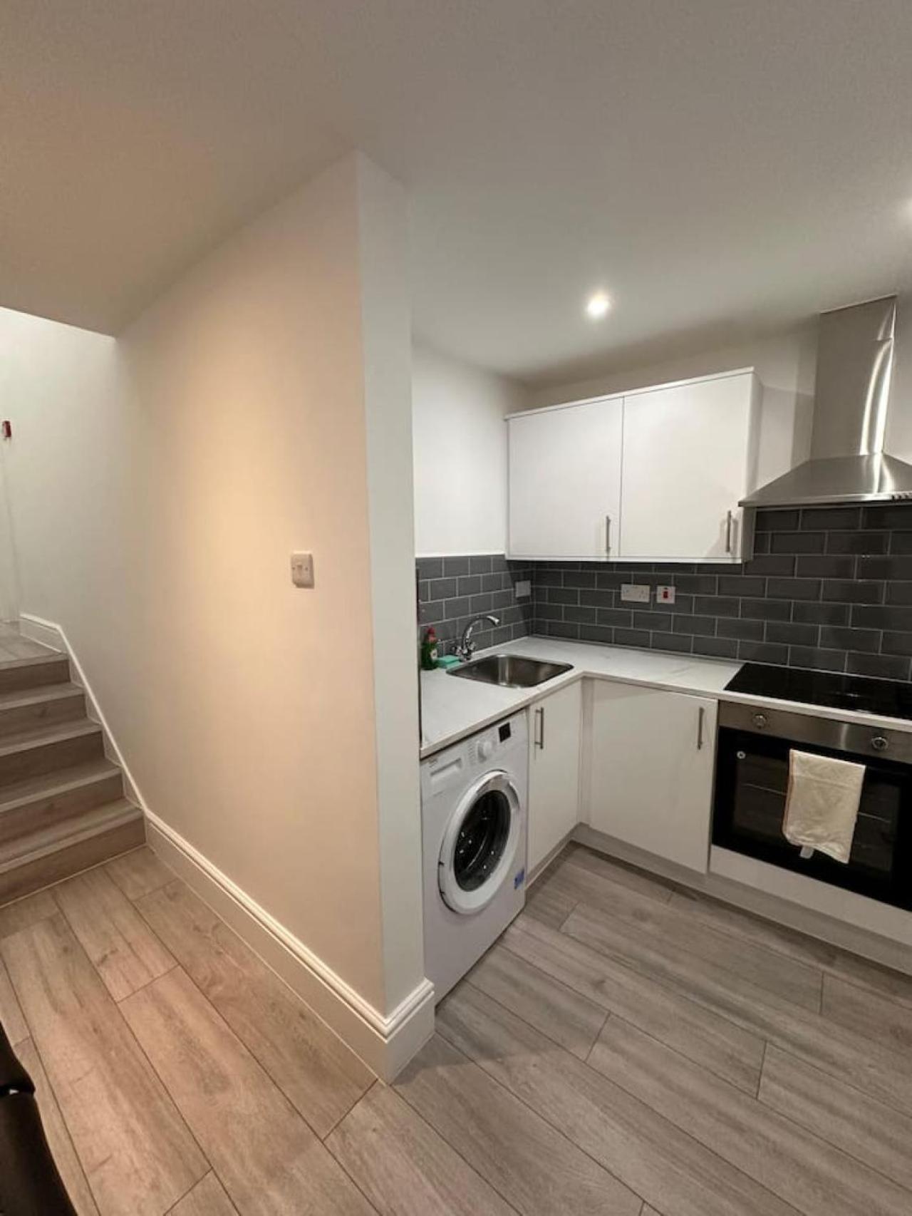 Room In Central London Zone 1 ภายนอก รูปภาพ